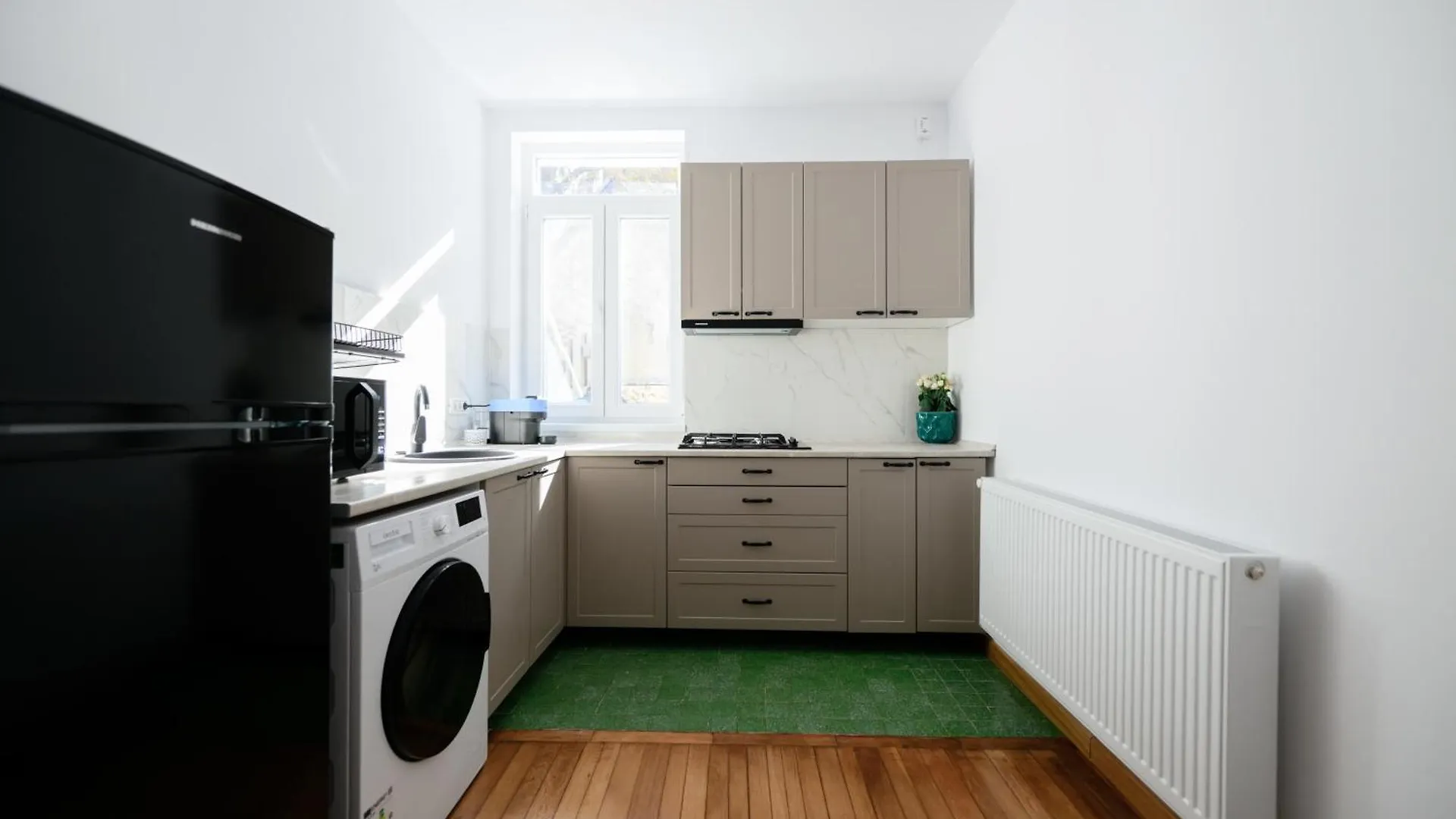 Apartament Dacia Βουκουρέστι 0*,