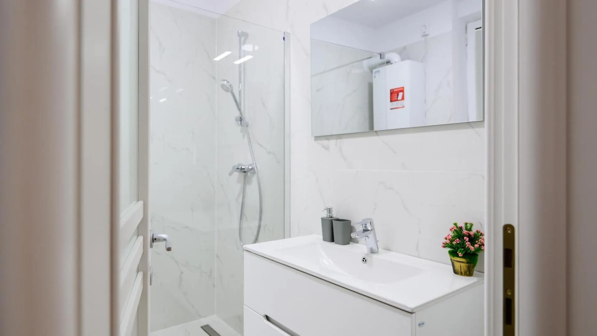 Daire Apartament Dacia Bükreş